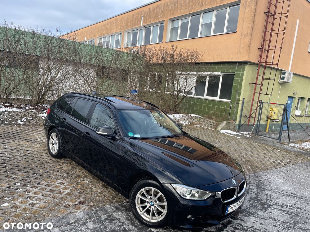 BMW Seria 3 320d - 12