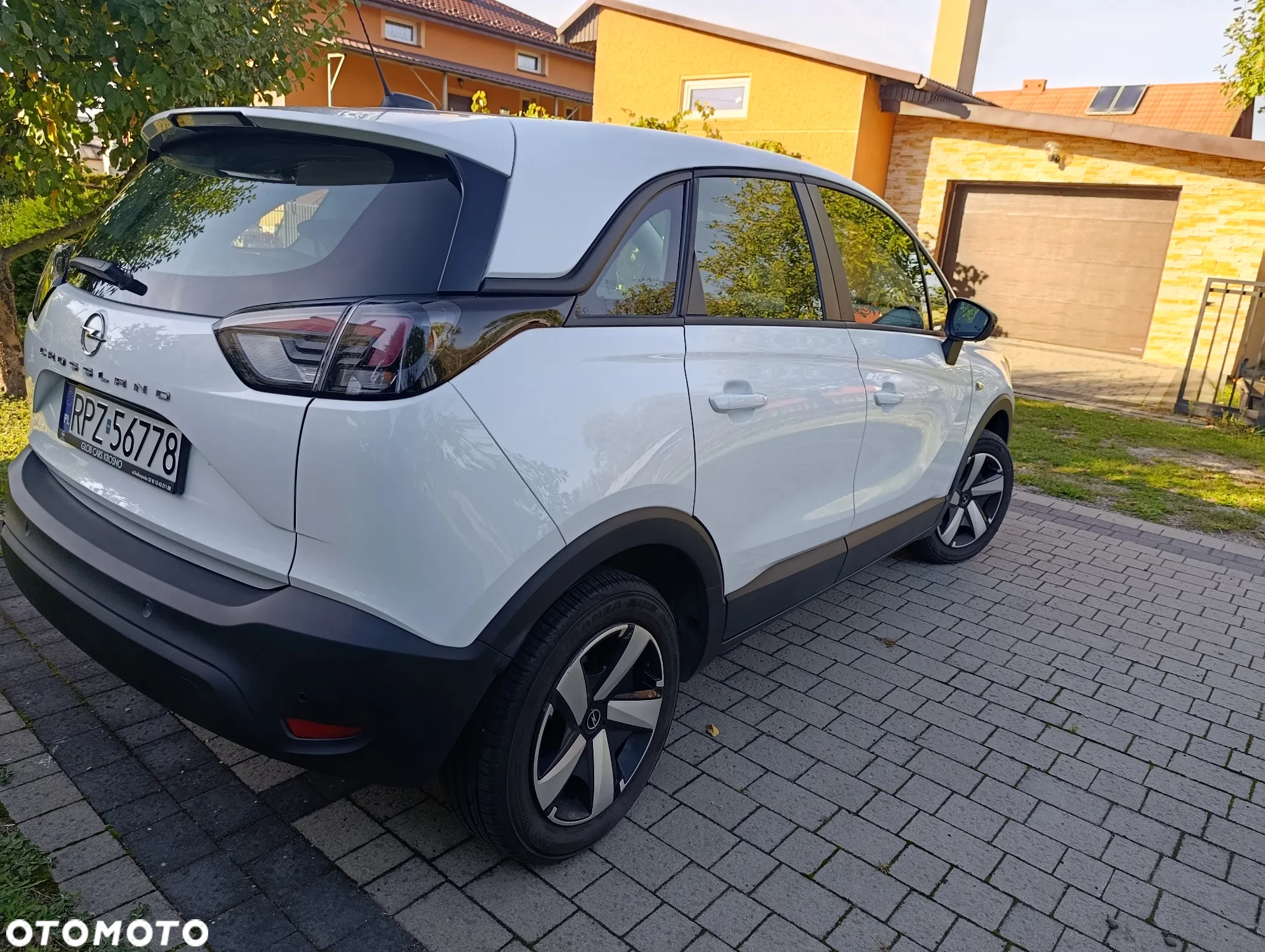 Opel Crossland X - 16