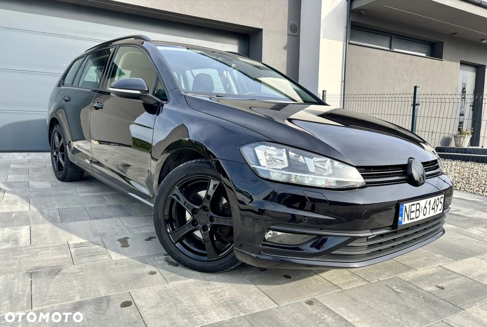 Volkswagen Golf 1.6 TDI SCR DSG Comfortline - 1