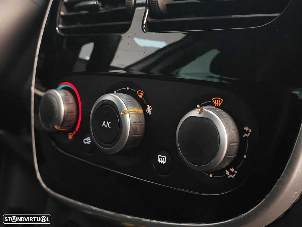 Renault Clio 0.9 TCe Limited Edition - 34