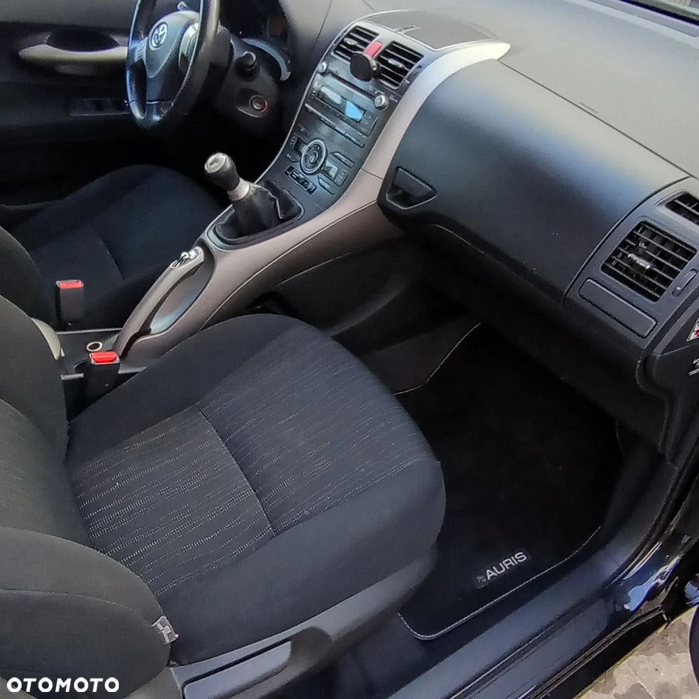 Toyota Auris 1.4 VVT-i Terra - 13