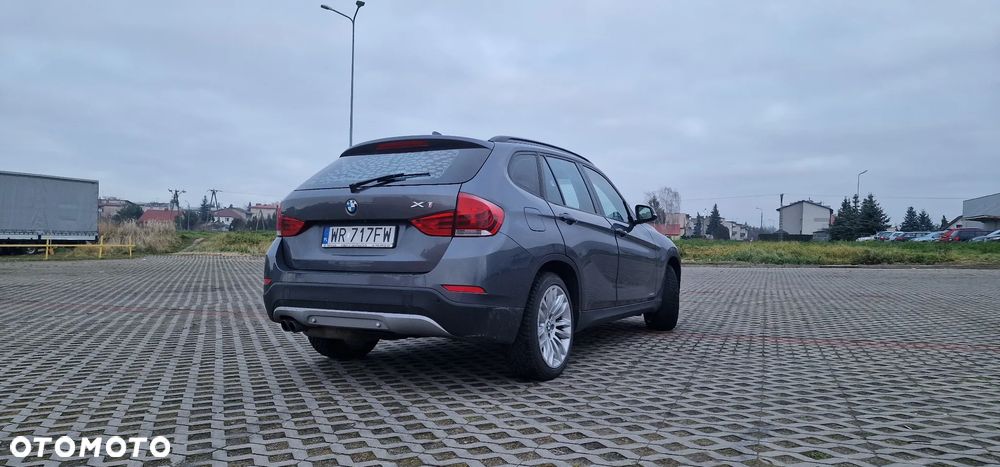 BMW X1 xDrive28i - 4