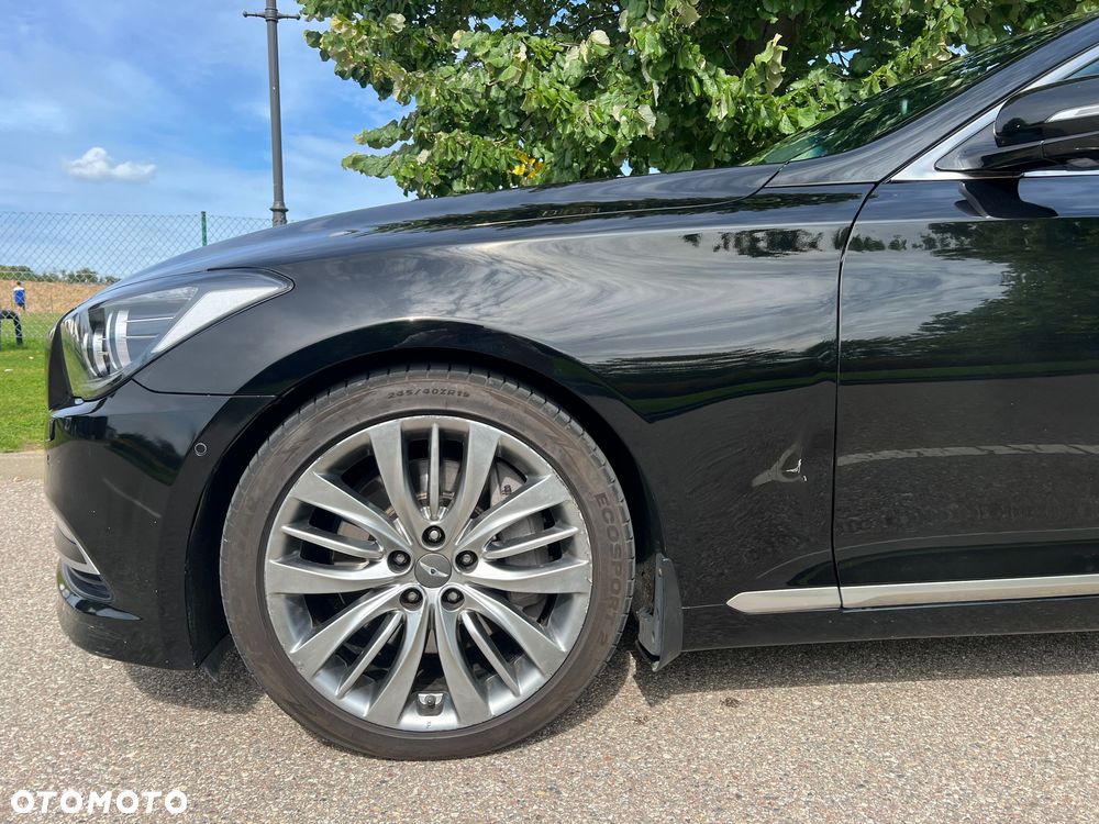 Hyundai Genesis - 9