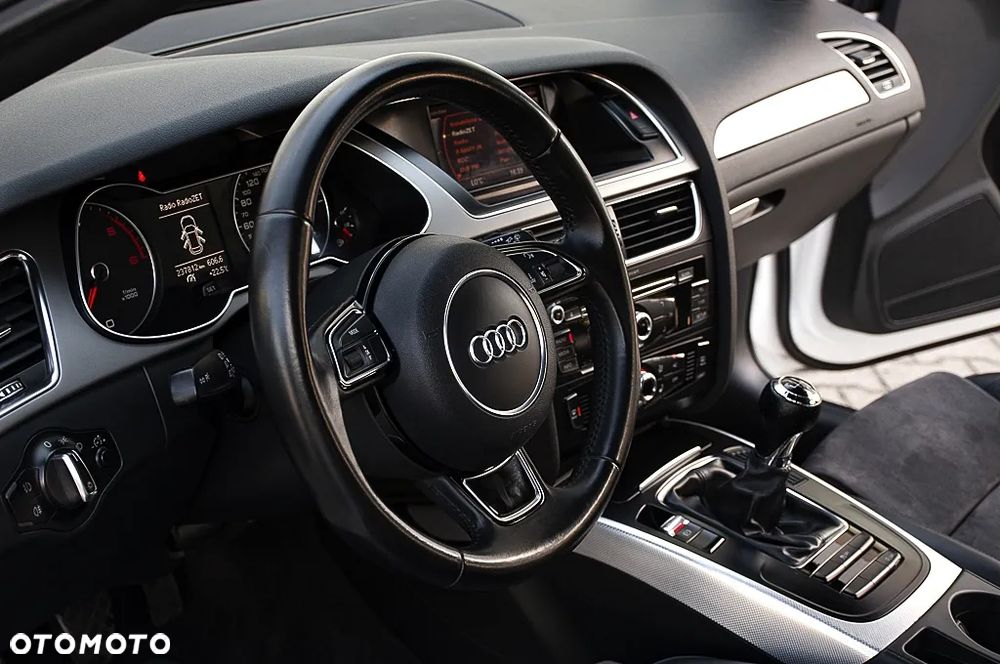 Audi A4 Avant 2.0 TDI DPF S line Sportpaket - 26