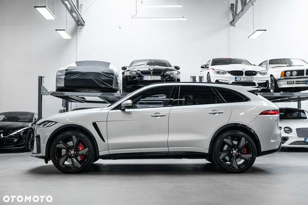Jaguar F-Pace 5.0 V8 S/C AWD SVR - 10