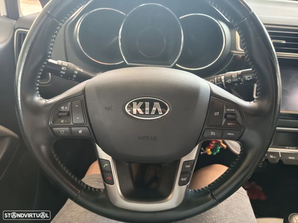 Kia Rio 1.2 CVVT TX AC+VE - 4