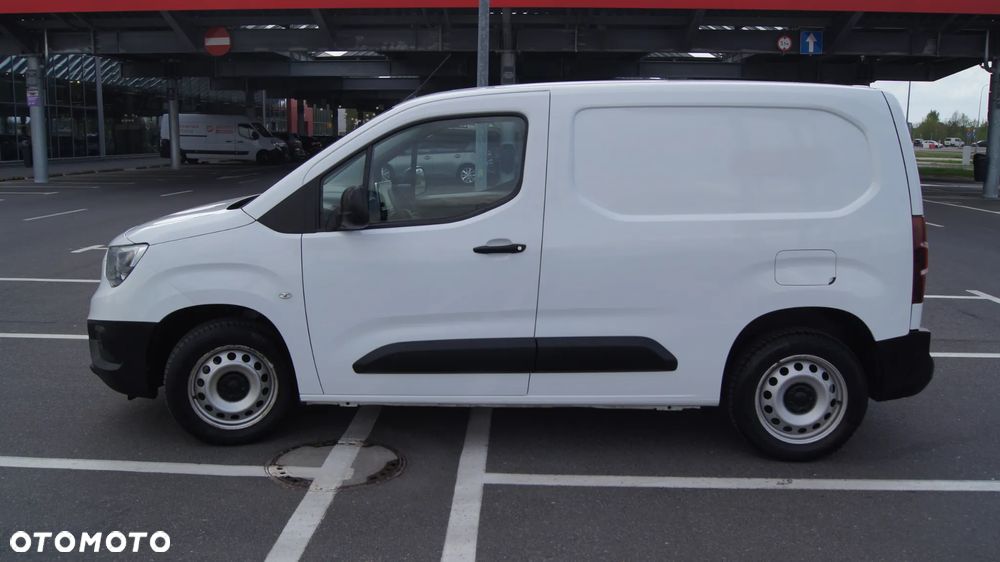 Opel COMBO - 8