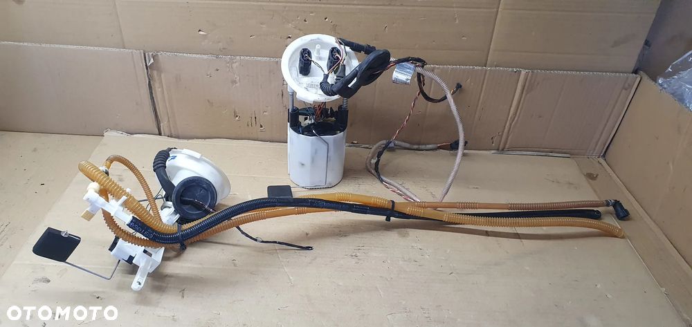Pływak pompka paliwa czujnik poziomu paliwa BMW I E81 E87 2.0i 7162394 7197073 - 1