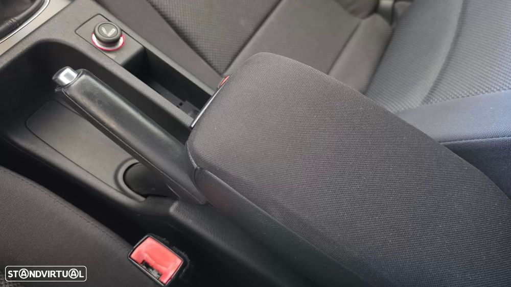 Audi A3 Sportback 2.0 TDi Attraction Business Line - 41
