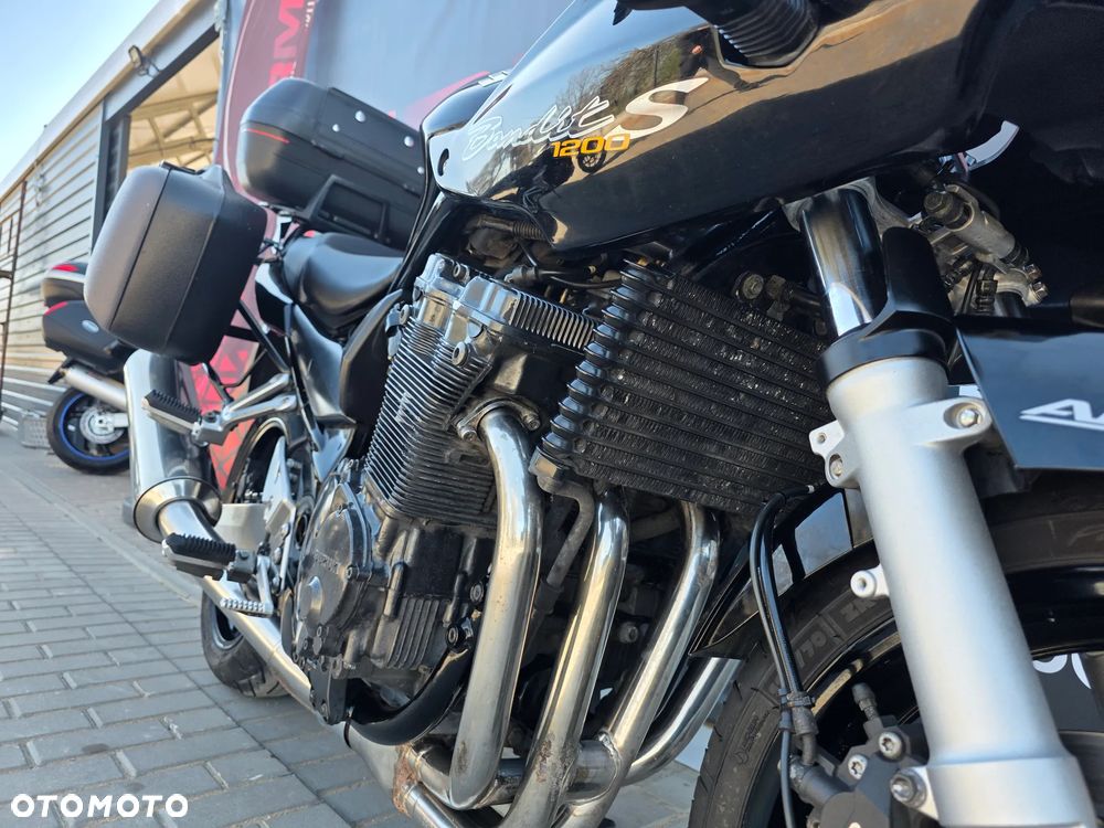 Suzuki Bandit - 28