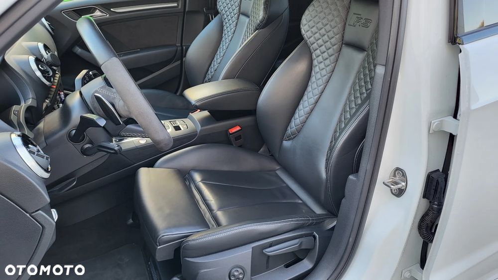 Audi RS3 Sportback 2.5 TFSI Quattro S tronic - 38