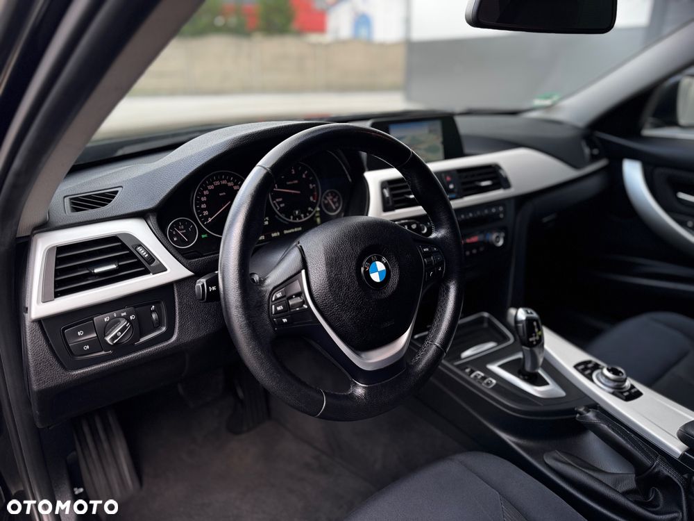 BMW Seria 3 - 13