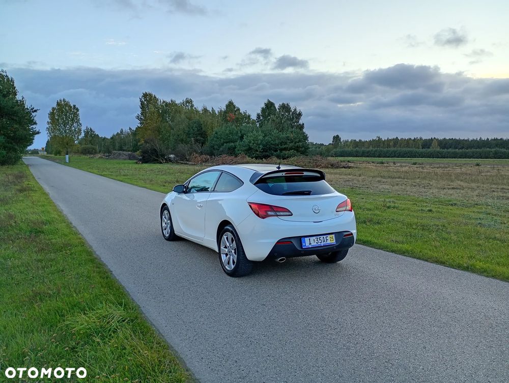 Opel Astra GTC 1.4 Turbo ecoFLEX Start/Stop - 13