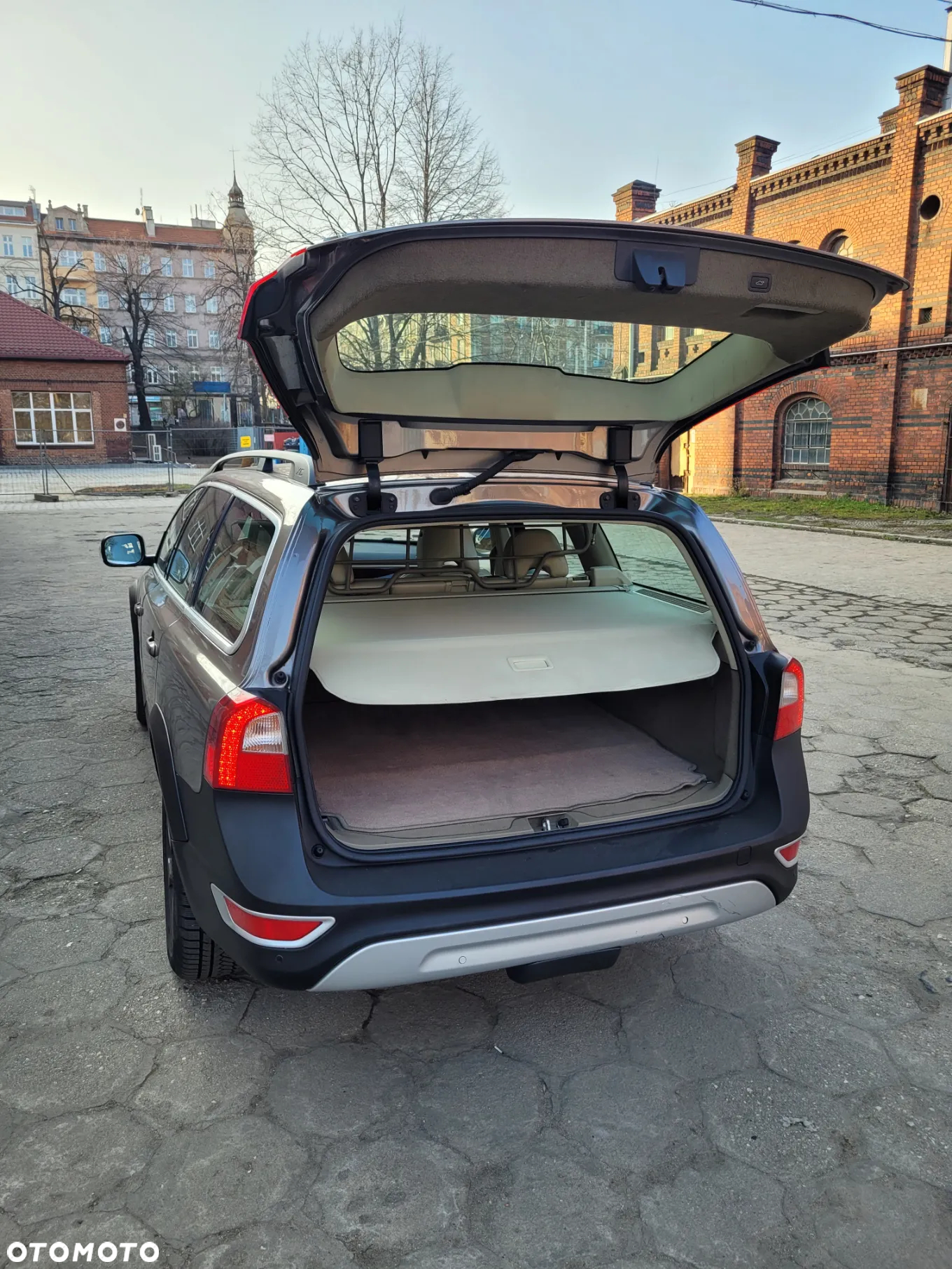 Volvo XC 70 - 16