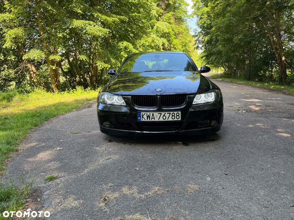 BMW Seria 3 320i - 2