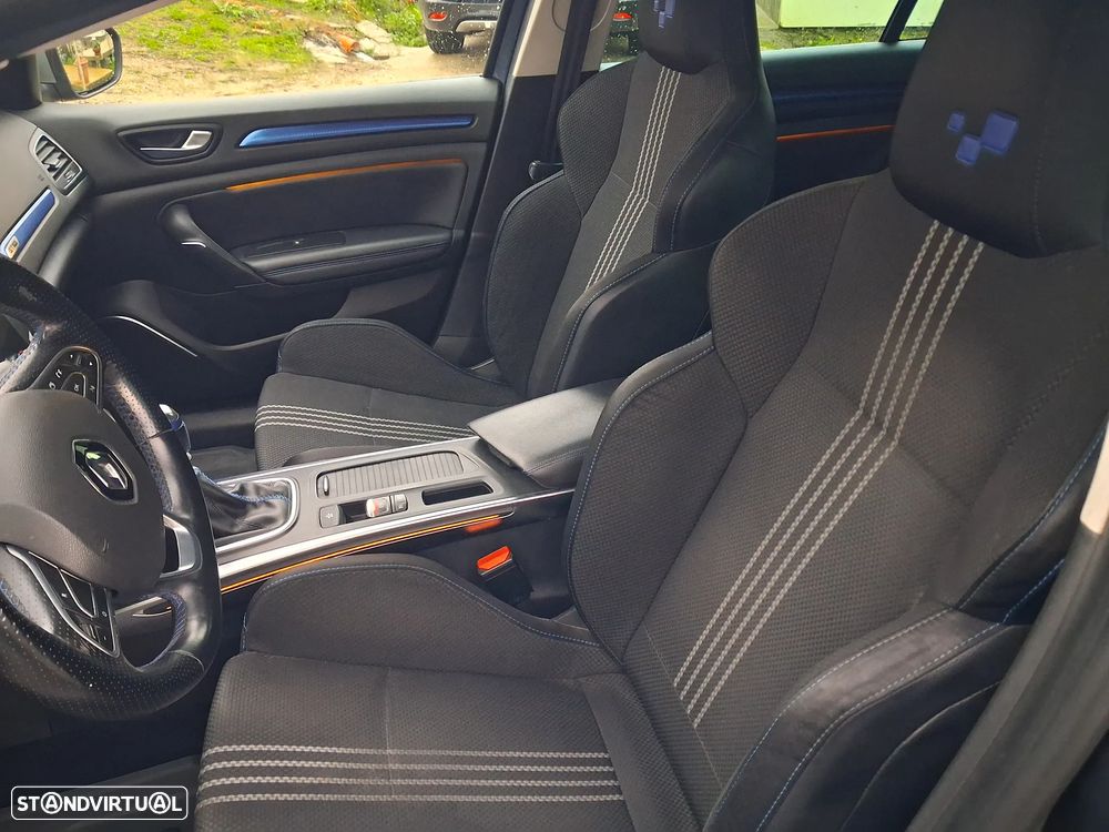 Renault Mégane Sport Tourer 1.5 dCi GT Line J18 - 18