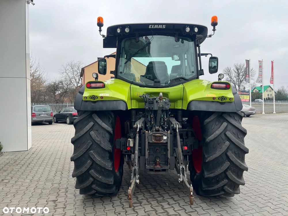 Claas Arion 650 - 6