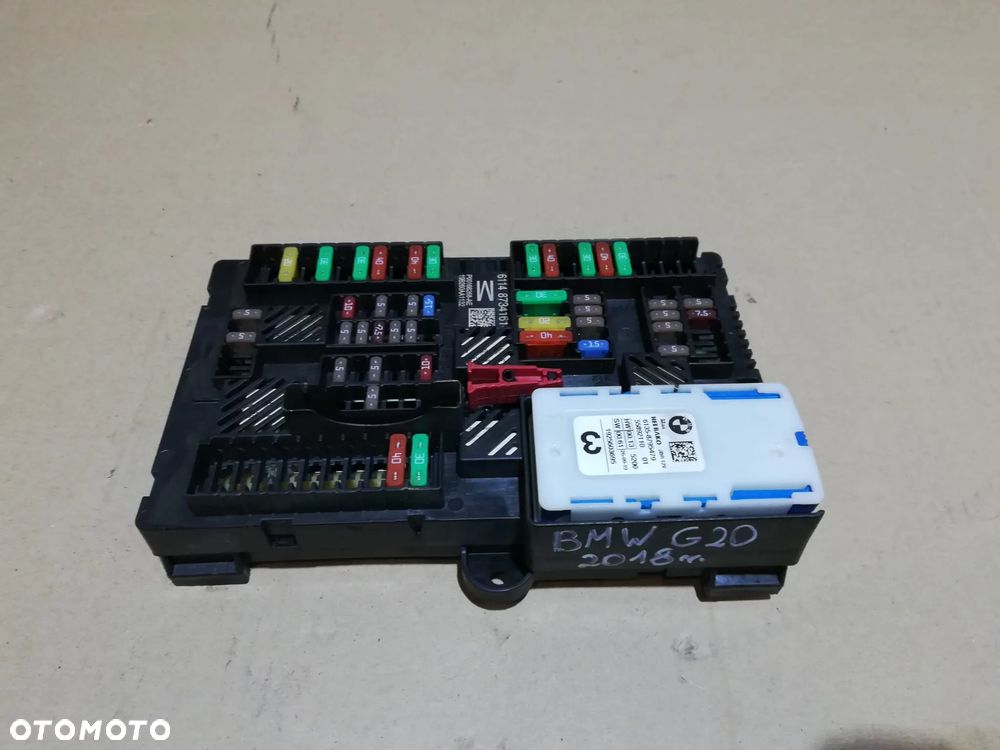 BMW G20 Moduł Bezpieczników 8795479