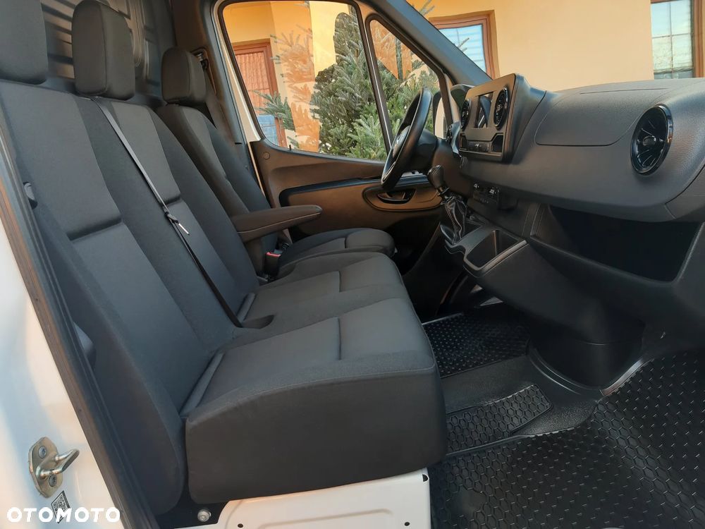 Mercedes-Benz Sprinter 317 CDI - 28