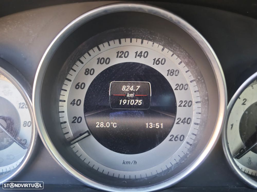 Mercedes-Benz C 200 - 10