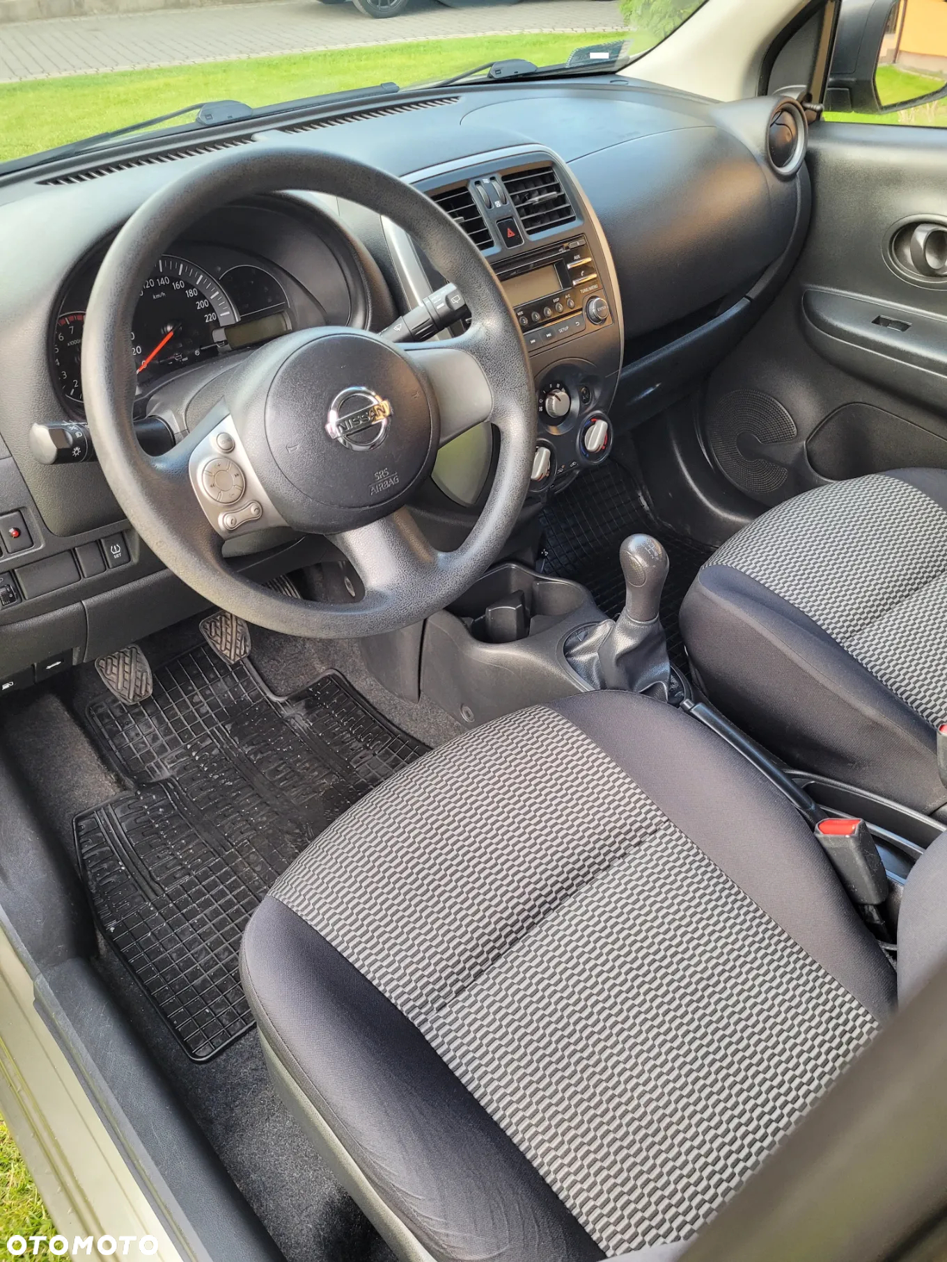 Nissan Micra 1.2 Tekna EU6 - 5