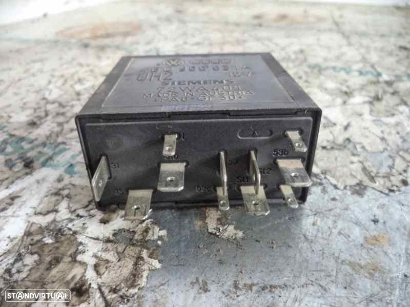 RELÉ VOLKSWAGEN GOLF IV 2000 -4B0955531A - 1