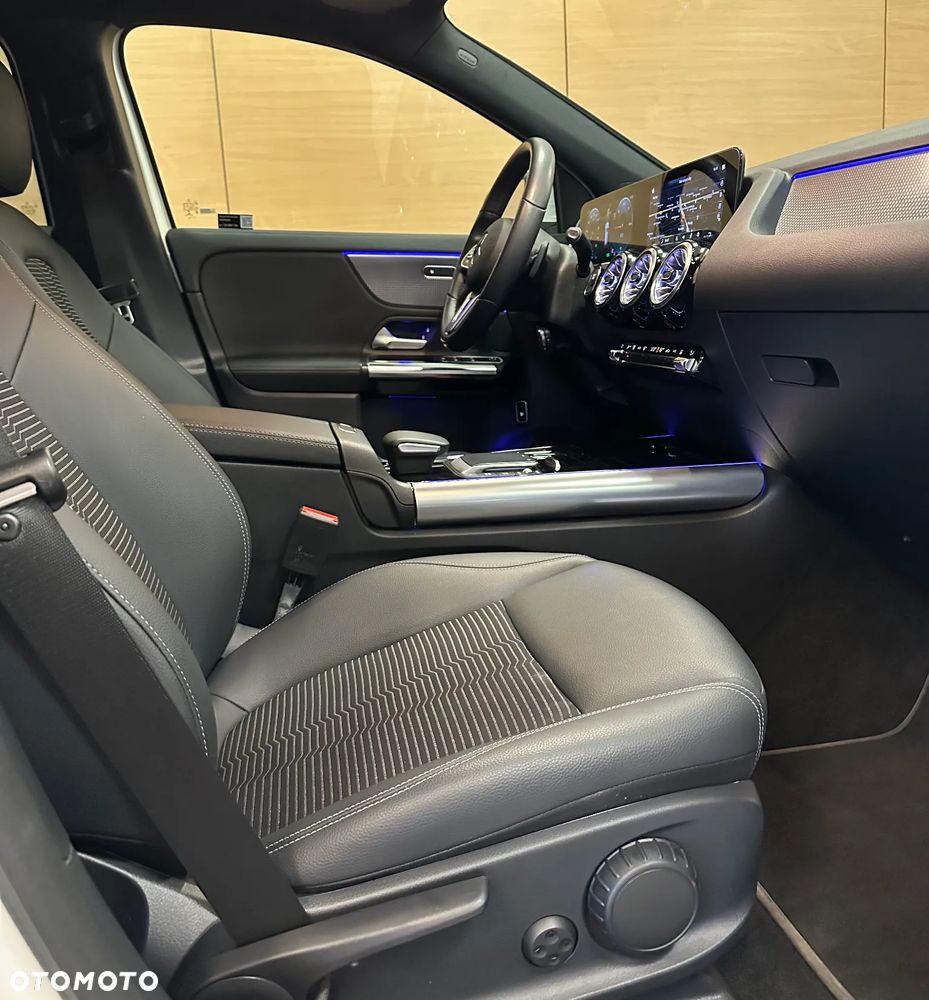 Mercedes-Benz EQA 250 66.5kWh Progressive - 11