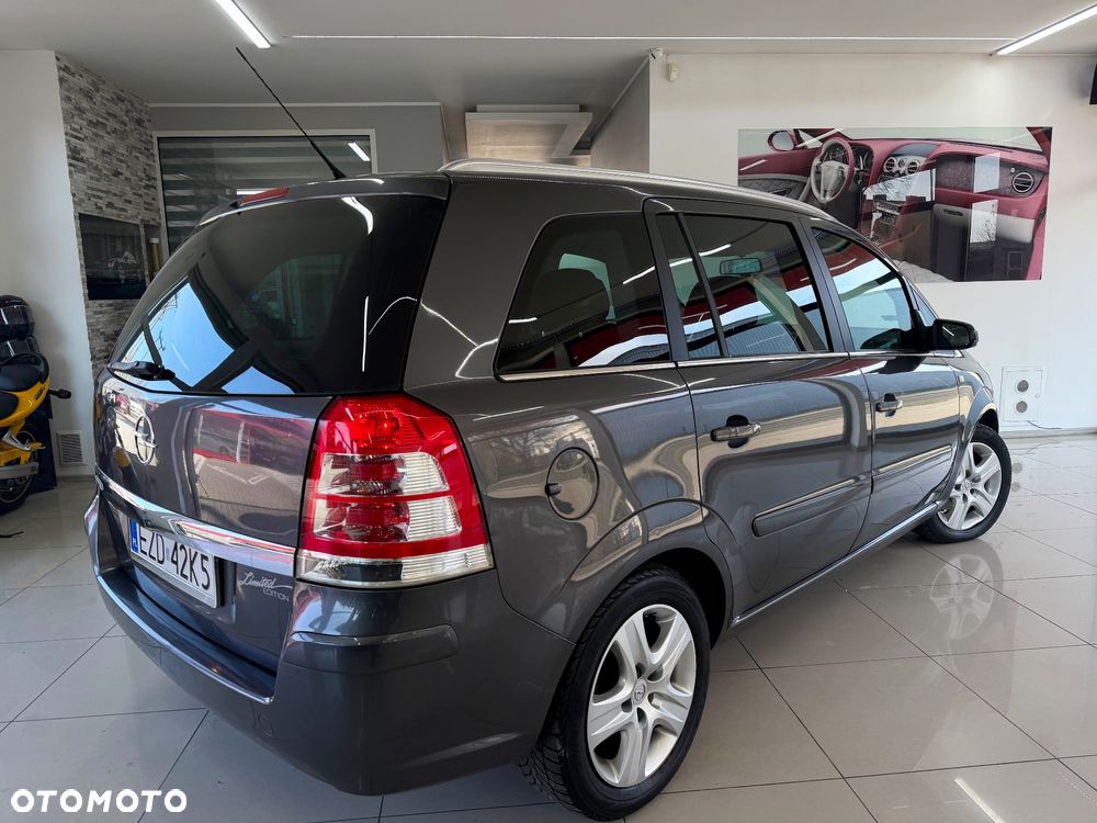 Opel Zafira - 4