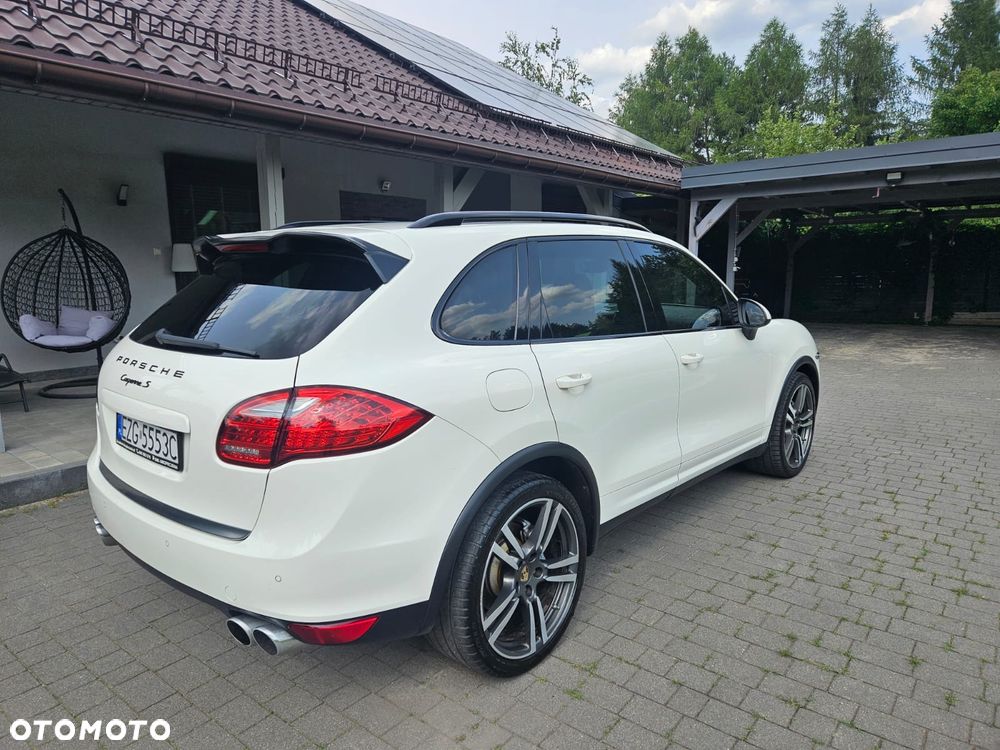 Porsche Cayenne S - 6