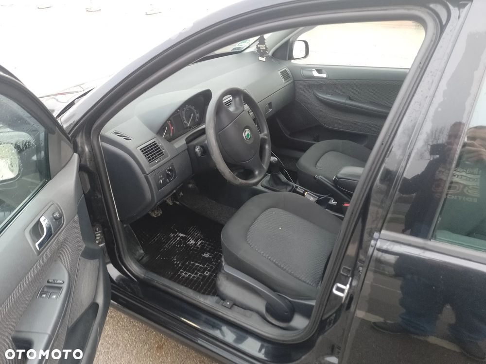 Skoda Fabia - 9