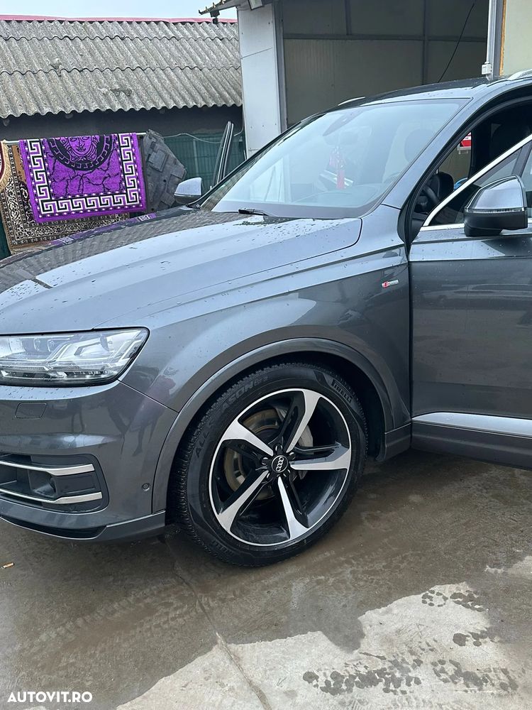 Audi Q7 - 2