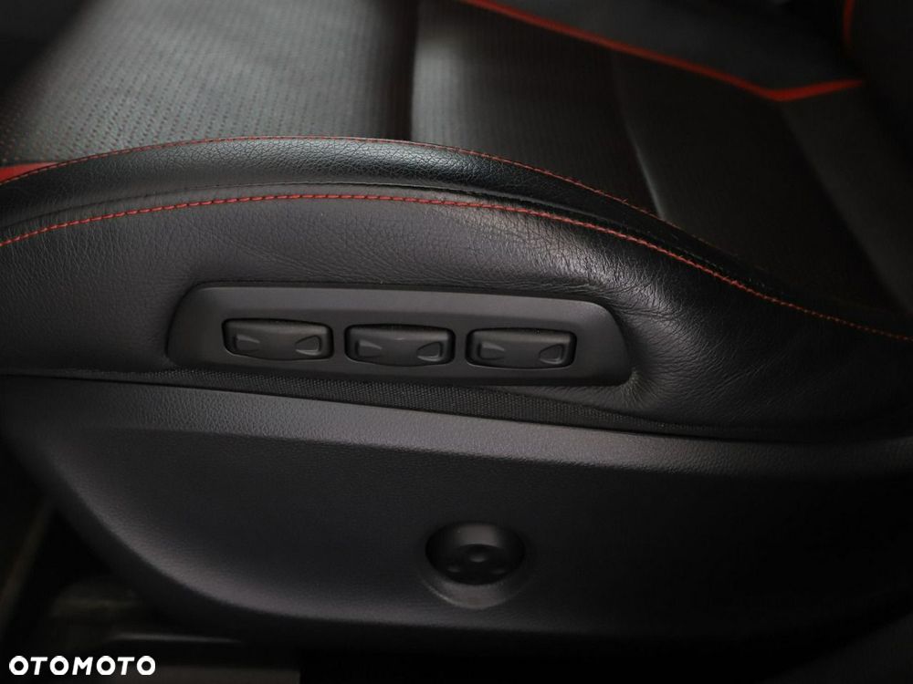 Mercedes-Benz GLA 45 AMG 4-Matic - 38