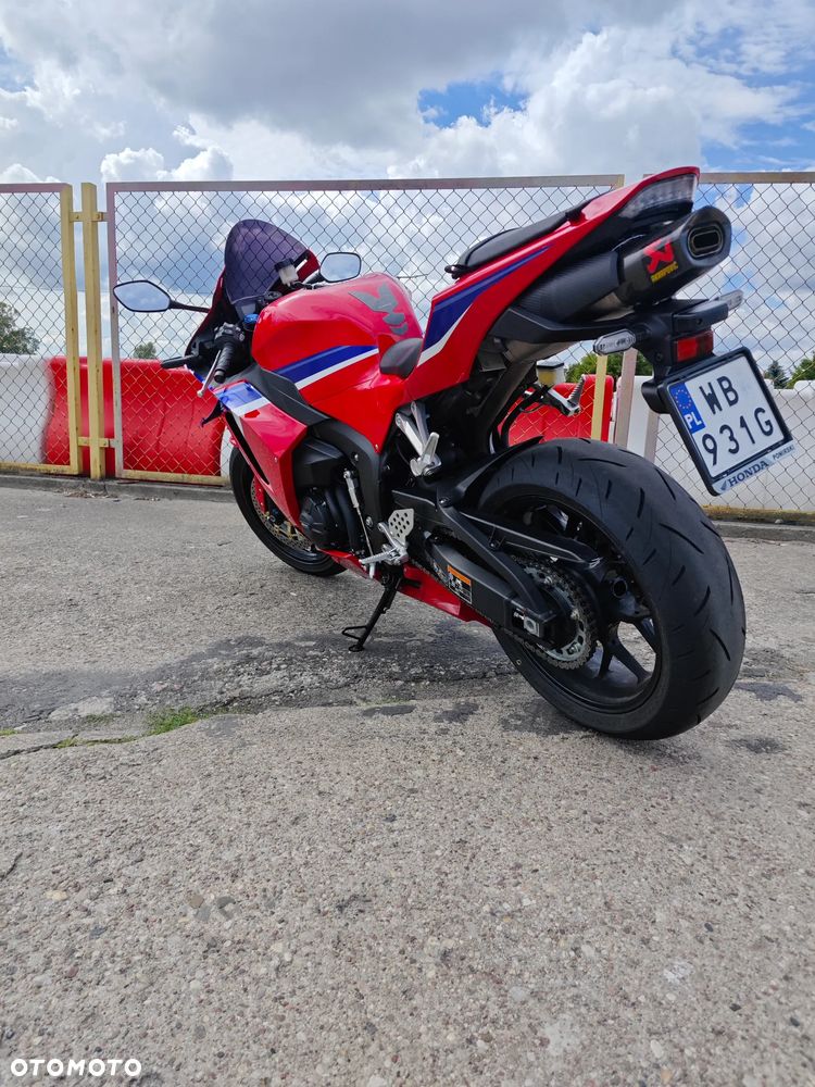 Honda CBR - 8