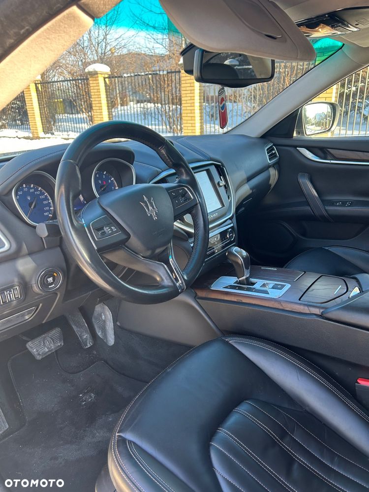 Maserati Ghibli S - 7
