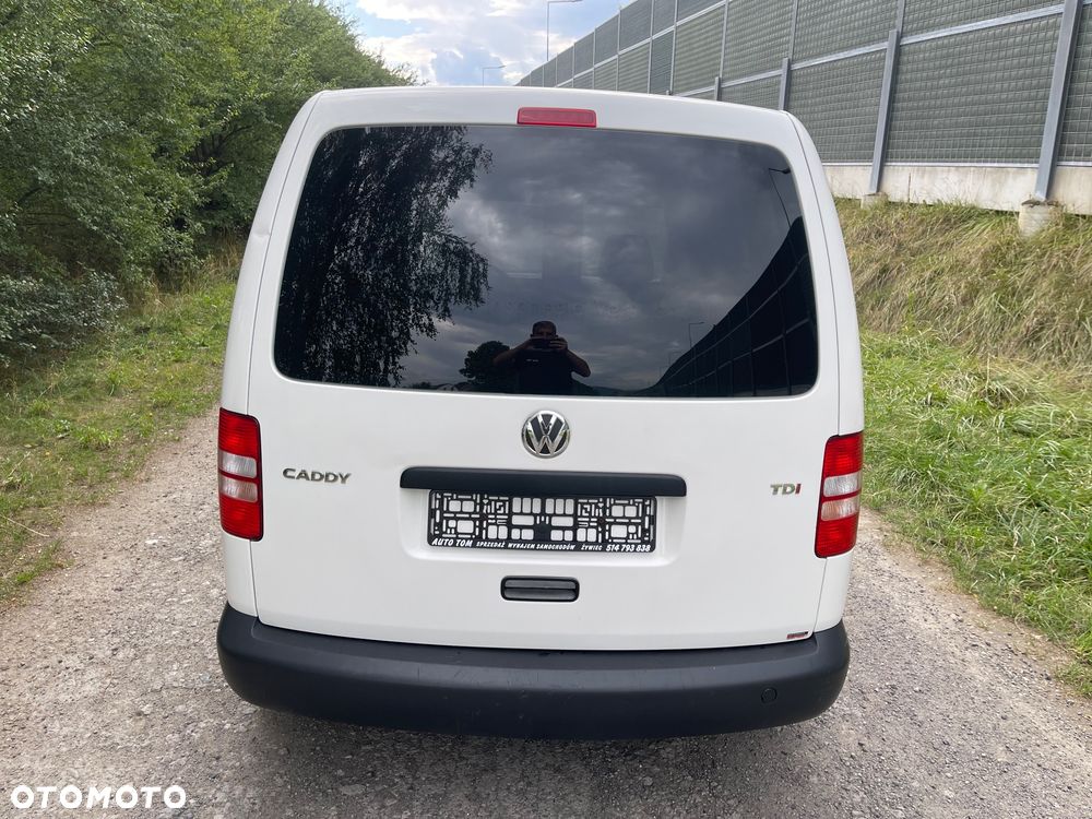 Volkswagen Caddy - 10