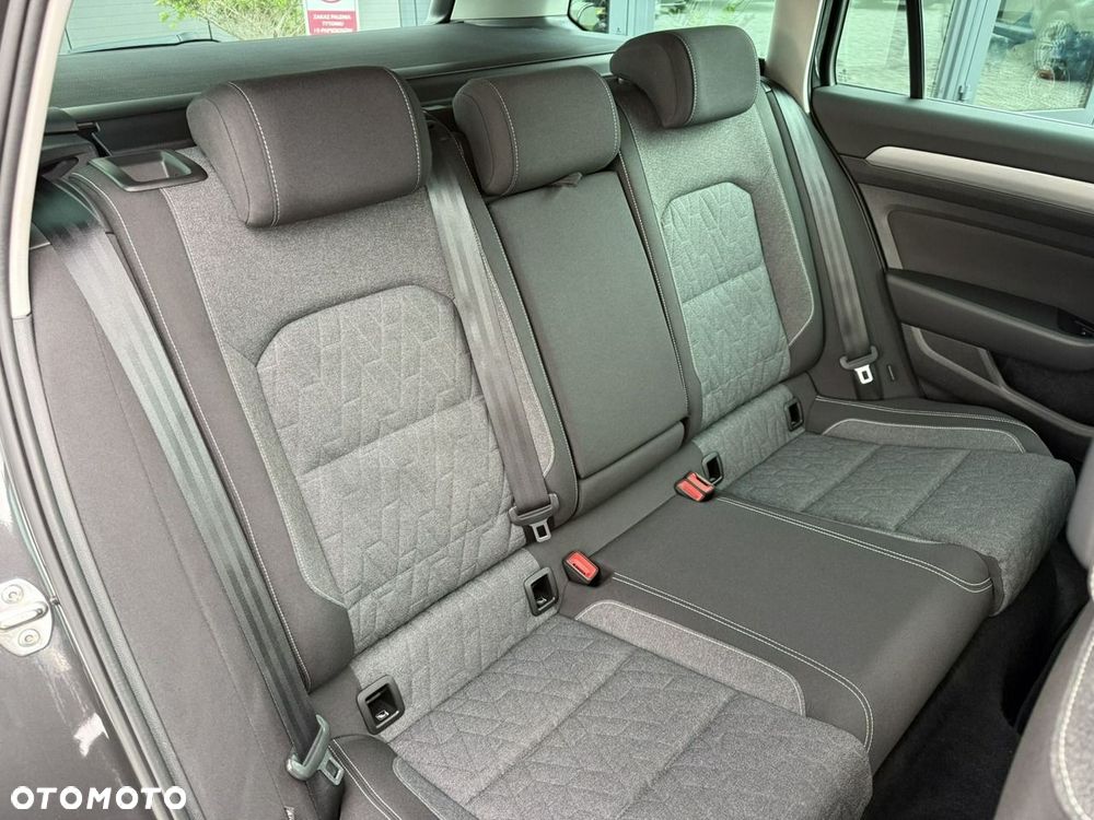 Volkswagen Passat Variant 2.0 TDI EVO Business DSG - 14