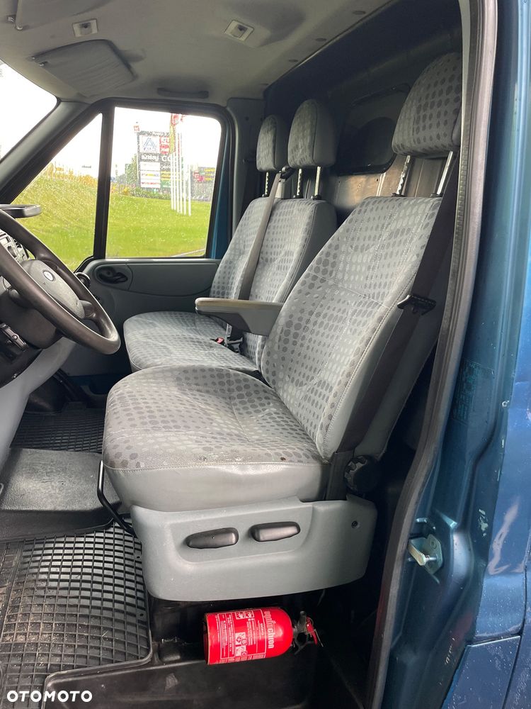 Ford Transit - 15