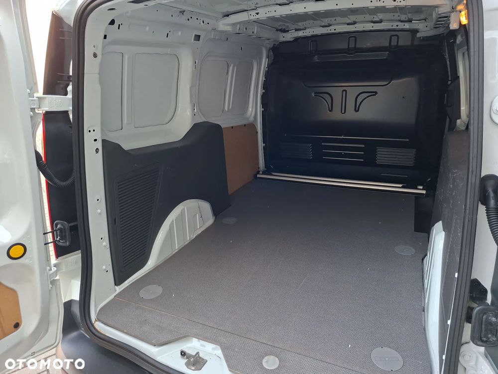 Ford Connect - 34