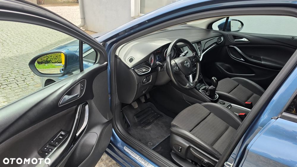 Opel Astra 1.6 D (CDTI) Start/Stop Dynamic - 8