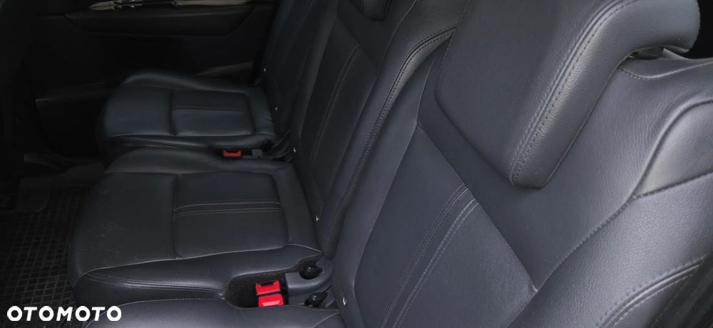 Peugeot 5008 HDI 150 Allure - 11