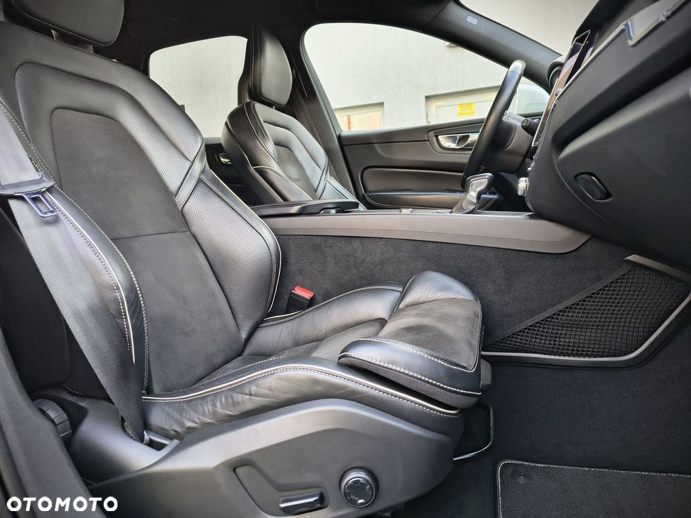 Volvo XC 60 - 23