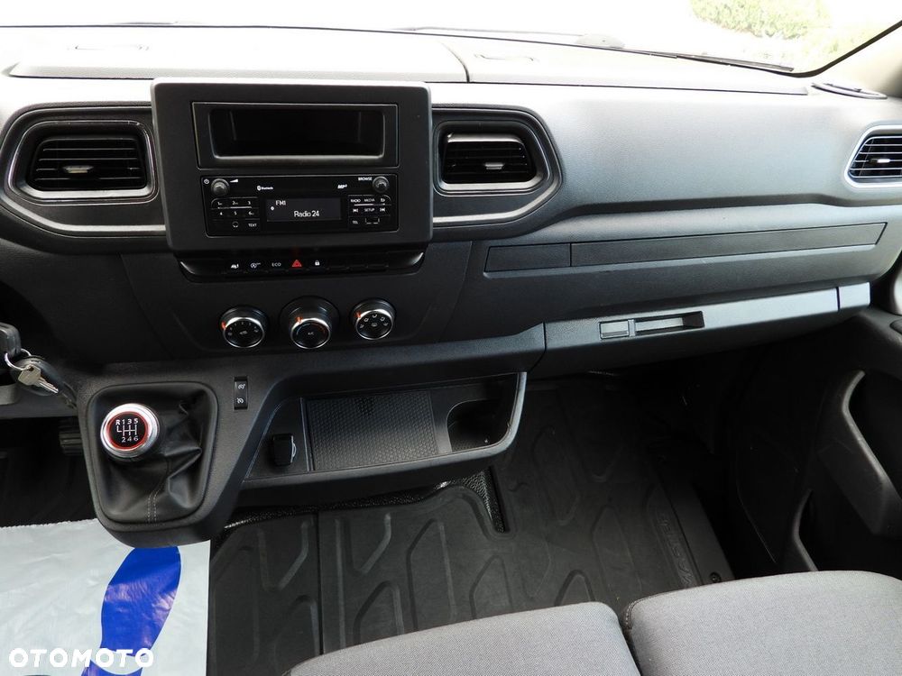 Renault MASTER KONTENER WINDA 8 PALET TEMPOMAT LEDY BLIŹNIACZE KOŁA KLIMATYZACJA  165KM - 33