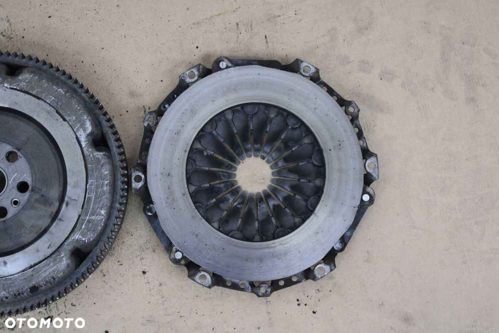 SPRZĘGŁO KOMPLETNE VOLVO V50 1.8 B - 8