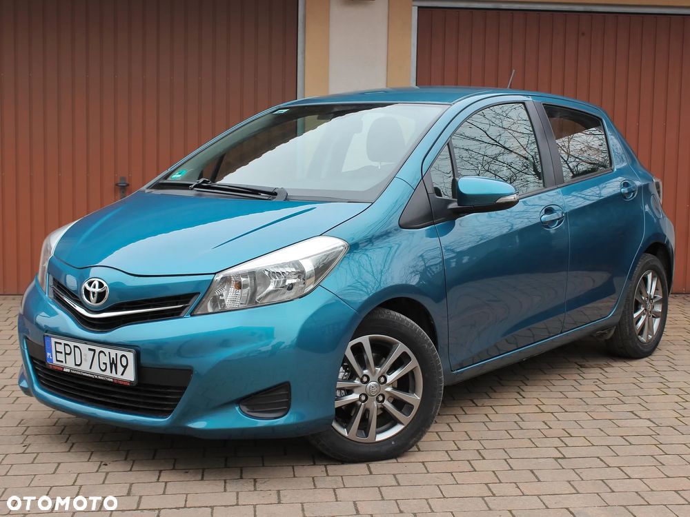 Toyota Yaris 1.33 VVT-i Executive - 10