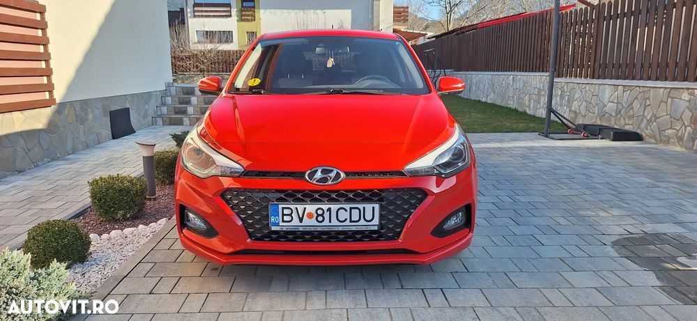 Hyundai i20 1.25 M/T LED Line - 1