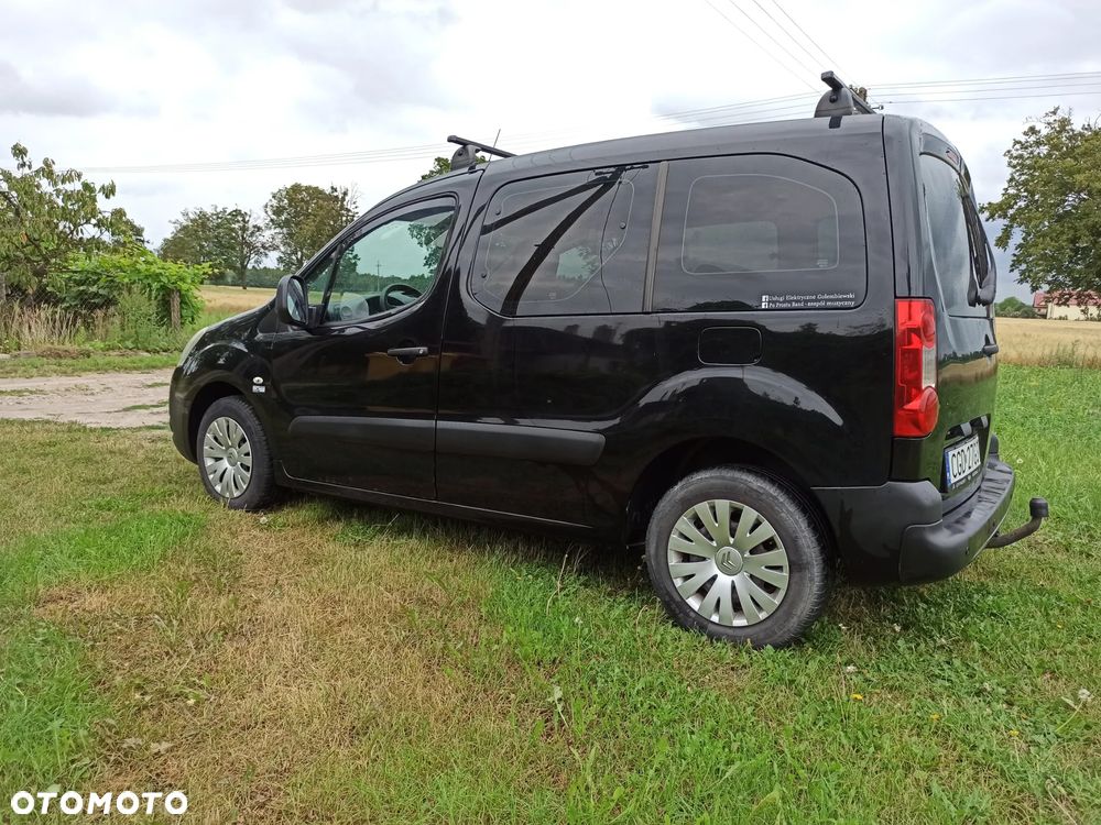 Citroën Berlingo 1.6 HDi 75 Attraction - 2