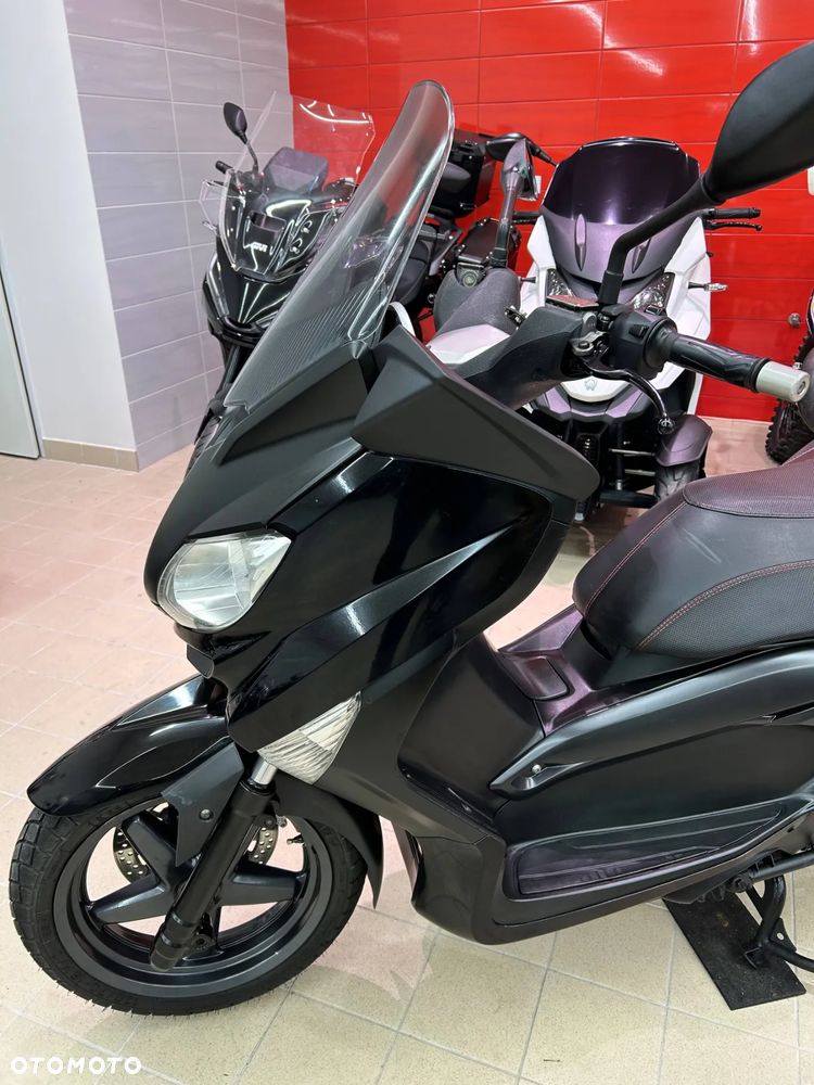 Yamaha X-max - 11