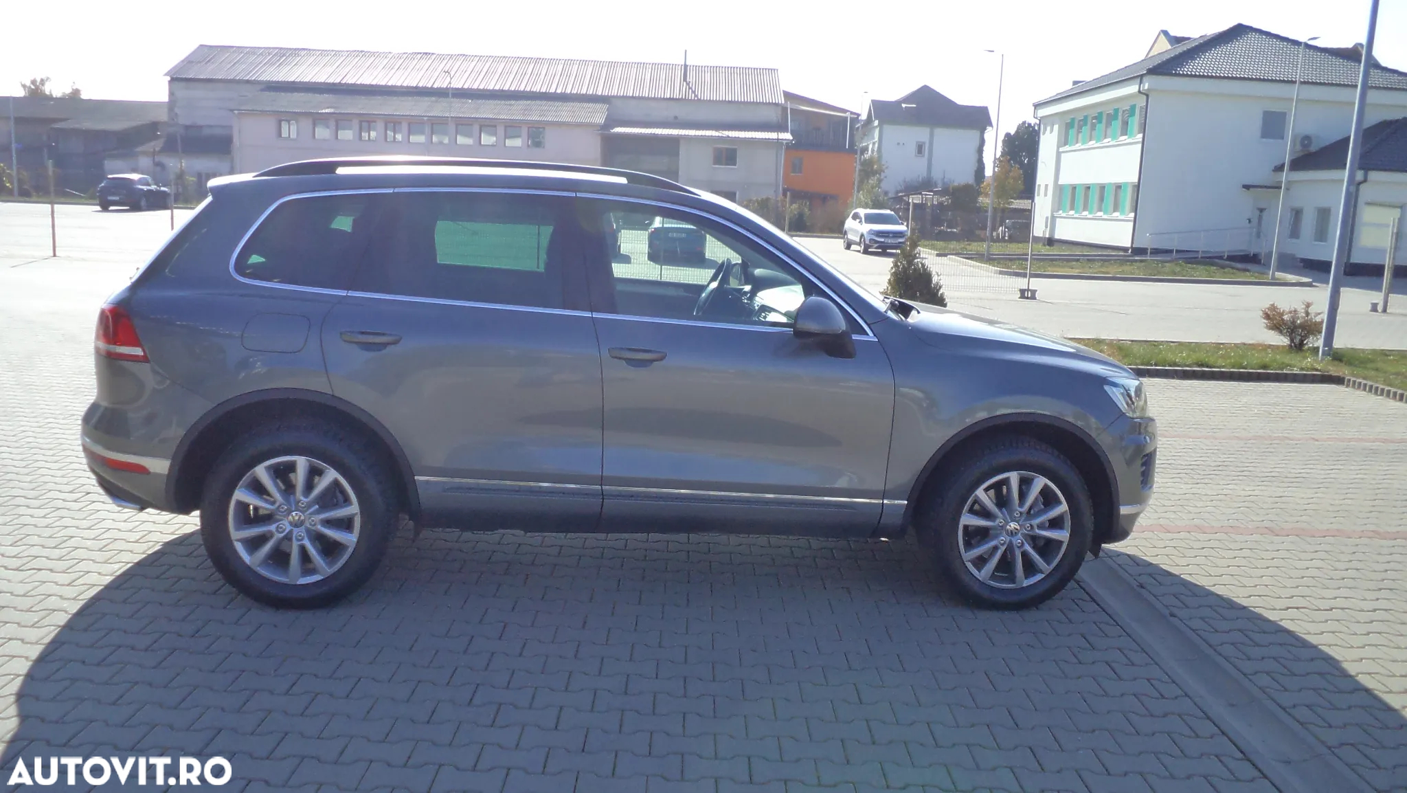 Volkswagen Touareg 3.0 V6 TDI BMT - 6