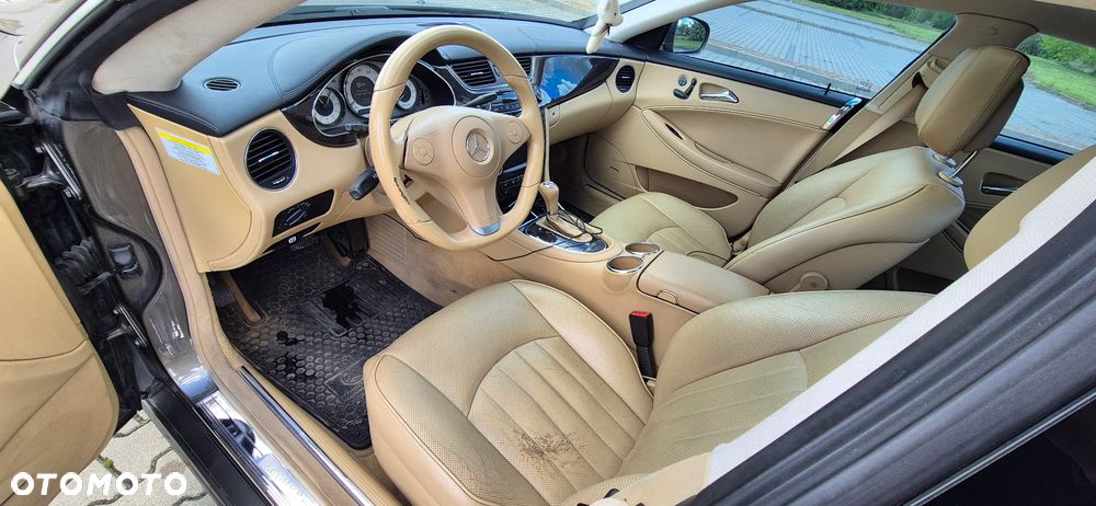 Mercedes-Benz CLS 500 7G-TRONIC - 11