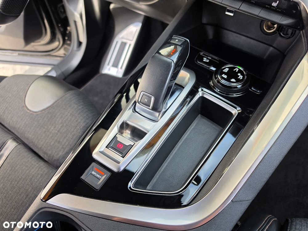 Peugeot 3008 - 14